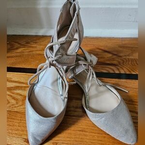 Jessica Simpson Gold Shimmer Pointed Flats, 8